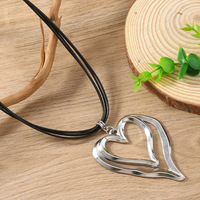 Collier pendentif cœur doré surdimensionné vintage pour femme, tendance, avec long cordon réglable, collier ras du cou à maillons d'amour