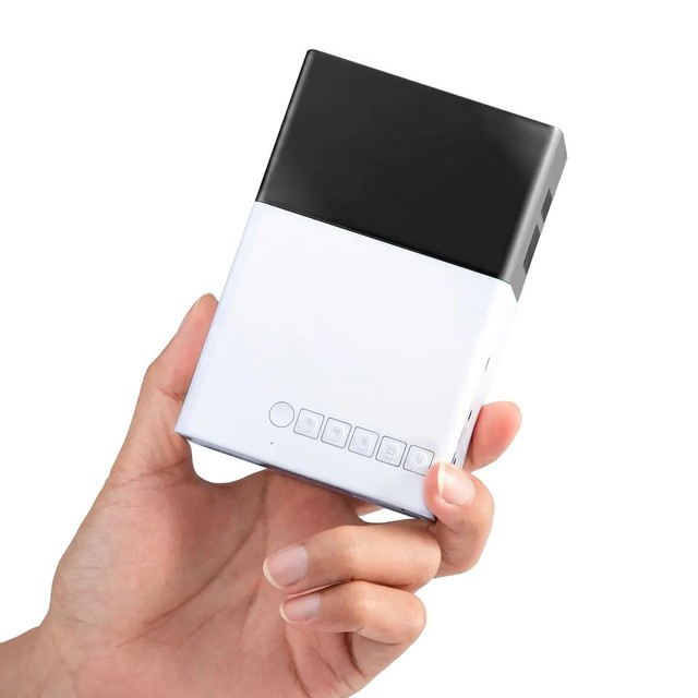 New YG300 Mini Mobile hd Projector Portable Home Theater Projector High Lumens Wire Mirror Screen Smart Projector