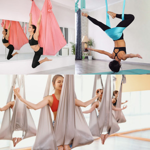 Vente directe usine : Ensemble de hamac de <span class=keywords><strong>yoga</strong></span> <span class=keywords><strong>aérien</strong></span> volant ultra-résistant en Nylon/Polyester, anti-gravité, pour usage commercial, vente en gros - Product Image 6