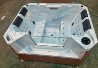 Villa SPA avec grande piscine extérieure en acrylique pour 4 personnes, bain à remous et panneau TV intelligent, température constante