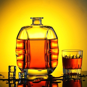 Vente en gros Fournisseur de fabrication Grande Bouteille <span class=keywords><strong>Vide</strong></span> Vodka Liqueur Gin Rhum Tequila Whisky Brandy Spiritueux Liqueur 700 ml Bouteille en Verre - Product Image 2