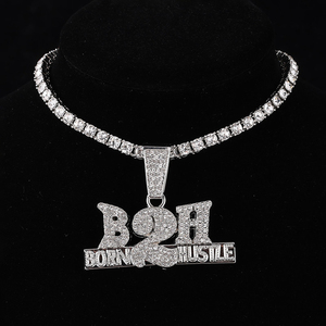 Collar de Moda con Colgante Iced Out Hiphop Born 2 Hustle y Cadena Cubana de Diamantes de 12 mm - Product Image 3