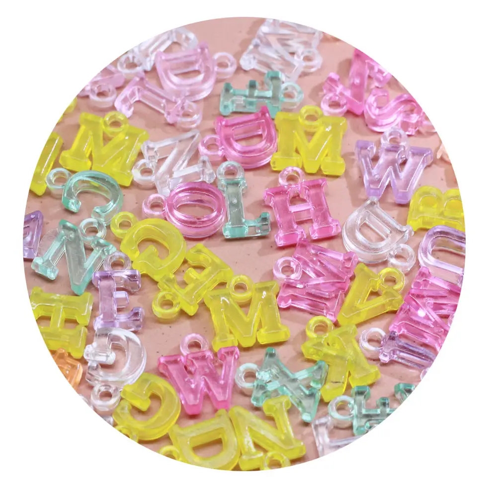 कैंडी रंग मैट पत्र लटकन एक्रिलिक मोती आकर्षण गहने बनाने के लिए बच्चों हार पेंडेंट सामान