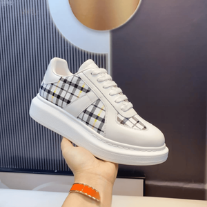 Alexander Unisex con Patrón a Cuadros y Cuero Liso Combinados Chunky Mc. Zapatillas Casuales de Plataforma Baja con Cordones para la Reina de la Calle - Product Image 2