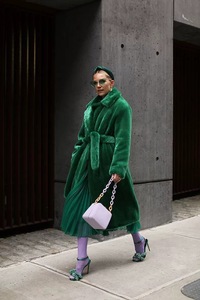 <span class=keywords><strong>Manteau</strong></span> long élégant et ajusté pour <span class=keywords><strong>femme</strong></span> en fausse fourrure de vison, idéal pour l'automne et l'hiver, pour le commerce transfrontalier - Product Image 6