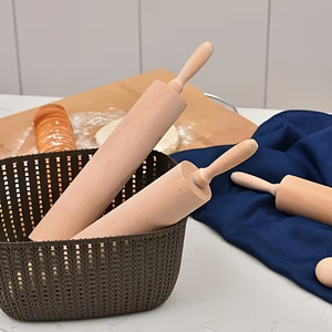 <span class=keywords><strong>Mattarello</strong></span> in Legno Massello Durevole per Impastare e Preparare Sfoglie di Ravioli, 17.6 Pollici con Rotelle - Product Image 5