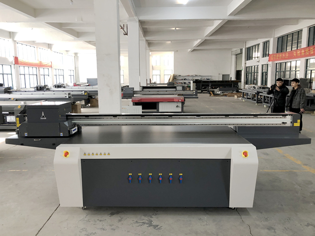 YDM2513 Flatbed UV Printer with AI Positioning Camera and Automatic Scanning