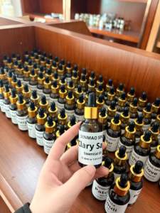 Aceite Esencial de Salvia para Aromaterapia de Primera Calidad, Aceite Esencial de Salvia Clary 100% Puro y Natural, Aceite de Salvia Clary Orgánico a Granel para el Cuidado del Cabello - Product Image 6