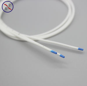 สายสวนหลอดเลือดส่วนกลางแบบสี่รูลูเมนแบบเดี่ยวใช้ทางการแพทย์แบบใช้แล้วทิ้งงาน OEM - Product Image 2