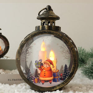 Lanterne de Noël portable à piles avec boule de neige lumineuse et scintillante pour la décoration de la maison et les fêtes (vente en gros) - Product Image 2
