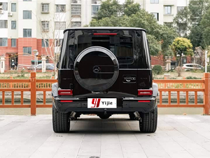 G WAGON G63 2024 con Interni Rossi Diamantati e Fibra di Carbonio, Auto Usate - Product Image 4