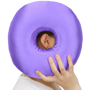 Coussin donut en tissu tricoté satiné doux avec logo personnalisé, pour le soutien de <span class=keywords><strong>la</strong></span> tête des dormeurs latéraux, rembourré, avec trou pour les oreilles, pour canapé - Product Image 1