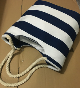 Sac de week-end lifestyle robuste et grand format, écologique, durable, réutilisable, sac de courses, sac de plage à bandoulière avec fermeture éclair - Product Image 6