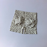 Shorts de yoga taille haute imprimé léopard respirants en Spandex/Nylon, effet push-up, compression abdominale, sans coutures, trois parties, pour le sport