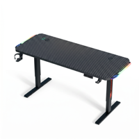 Nouveau bureau debout pour le gaming, surface en fibre de carbone, structure métallique, hauteur réglable avec crochet pour casque et porte-gobelet
