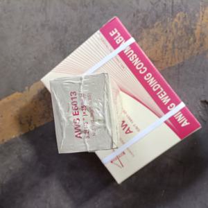 <span class=keywords><strong>Electrodo</strong></span> de varilla de soldadura de acero al carbono, 6013, 7010, <span class=keywords><strong>7016</strong></span>, 6011, <span class=keywords><strong>precio</strong></span> en China - Product Image 3