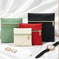 Pochette de voyage portable en cuir PU végétalien de luxe avec logo personnalisé pour cosmétiques, mini tube de brillant à lèvres, sac à maquillage zippé, vente en gros de bijoux