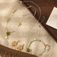 Collier et bracelet en pierres naturelles pour femmes, style bohème, avec cordon tressé réglable, bijoux délicats en perles de cristal de guérison