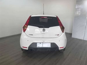 MG 3 Comfort Edition 2017, mini SUV, conduite à gauche, turbo, traction avant, automatique, essence, voiture d'occasion avec intérieur foncé - Product Image 3