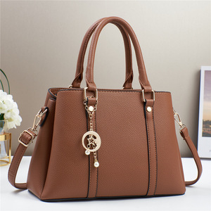 New <b>Small</b> Square Diamond Lattice Bag Pu Solid Zipper Fashion Single Shoulder Messenger Bag With Chain Ladies <b>Handbag</b> - Product Image 5