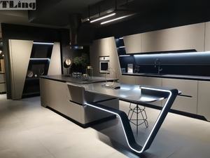 Armadietto da cucina curvo in stile Miami in stile americano Design elegante con isola illuminata <span class=keywords><strong>MDF</strong></span> pannello della porta della superficie laccata - Product Image 2