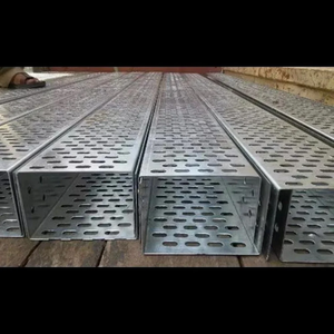 Bandeja Portacables Perforada de Acero al Carbono para Gestión de Cables, Instalación Industrial y Distribución de Energía - Product Image 3