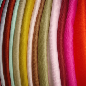 ผ้าแคชเมียร์พิมพ์ลายผ้าเรยอนนุ่มผ้าแคชเมียร์สำหรับผู้ใหญ่ผ้าพันคอแบบดั้งเดิมสำหรับฤดูใบไม้ผลิ - Product Image 1