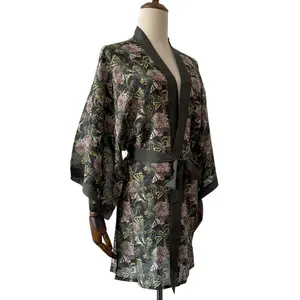 فستان نسائي قصير من الكيمونو بتصميم مخصص حسب الطلب من qty متوفر بسعر الجملة