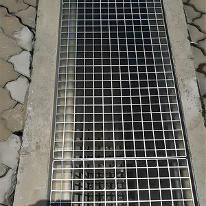 ASTM Q195 gros personnalisé robuste allée en acier inoxydable gouttière couverture de drainage <span class=keywords><strong>grille</strong></span> tranchée caillebotis matériaux - Product Image 6