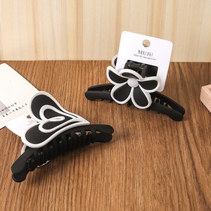 JIAYU 맞춤형 대형 하트 모양 꽃 헤어 집게핀 PS 컬러 블록 포니테일 집게핀 한국 스타일 우아한 헤어 클립 - Product Image 4