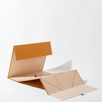 Boîte d'emballage pour vêtements et chaussures en carton rigide orange vif, écologique, avec pelliculage brillant et papier de soie personnalisé