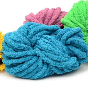 China Wholesale Arm Knitting Thick Polyester Big Chenille Chunky Yarn for Blanket