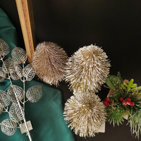 Pohon Natal Mini Plastik Berkualitas Tinggi SSSFLOWERS Bunga Buatan 27CM Dekorasi Meja dengan Hiasan Tinsel