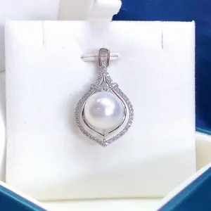 Charms 18K white diamonds women jewelry gift natural Australian white pearl pendant for party wedding engagement