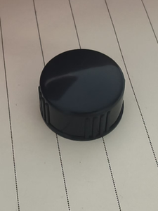 Bouteille ronde en plastique PET transparent de 1oz 30ml avec couvercle 20-400 en polypropylène noir avec revêtement en plastique LDPE Polycone - Product Image 5