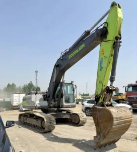 รถขุดไฮดรอลิกแบบตีนตะขาบ Zoomlion 22 ตัน รุ่น ZE220E ราคาถูก คุณภาพสูง มือสอง พร้อมรับประกันปั๊มและเกียร์ 1 ปี - Product Image 2