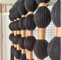 Décoration murale en macramé noir et cognac de style Lomas, moderne et minimaliste, sur mesure