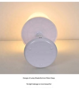 Bắc Âu phong cách hiện đại đơn giản phòng khách không dây từ xa + điều khiển cảm ứng đèn bàn có thể sạc lại đèn ngủ thông minh - Product Image 5