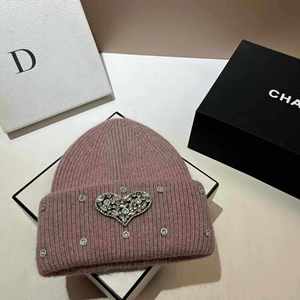 Bonnet d'hiver pour femme en fourrure de lapin tricoté avec strass, haute qualité, vente en gros - Product Image 5