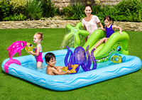 Parc aquatique gonflable géant pour enfants, durable et pliable, parfait pour les piscines gonflables familiales, utilisation en extérieur et dans la cour.