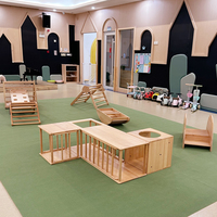 Ensemble d'escalade triangulaire en bois 5-en-1 Montessori : Triangle de Pickler et Gymnastique d'escalade Montessori