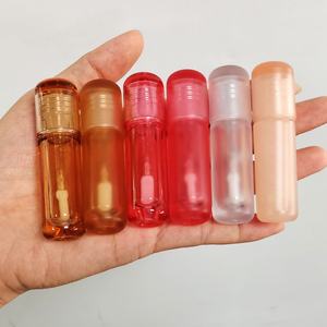 หลอดลิปกลอสแบบ 2-in-1 ขนาด 3.0-5.0 มล. แบบเติมได้ พร้อมโลโก้สั่งทำ สำหรับบลัชออนและผลิตภัณฑ์ดูแลผิว-บรรจุภัณฑ์ขายส่ง - Product Image 6