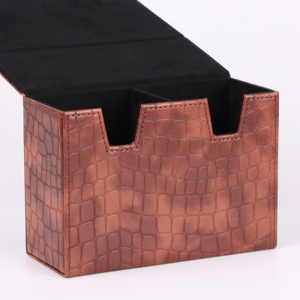 กล่องเก็บการ์ดหนัง PU ลายตารางสีน้ำตาลคุณภาพสูง ทนทานต่อรอยขีดข่วน แบบสั่งทำพิเศษ - Product Image 4