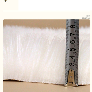 <span class=keywords><strong>Housse</strong></span> de <span class=keywords><strong>Coussin</strong></span> Décoratif en Fausse <span class=keywords><strong>Fourrure</strong></span> de Laine en Forme de Cœur, Moelleuse et Douce, pour Canapé - Product Image 3