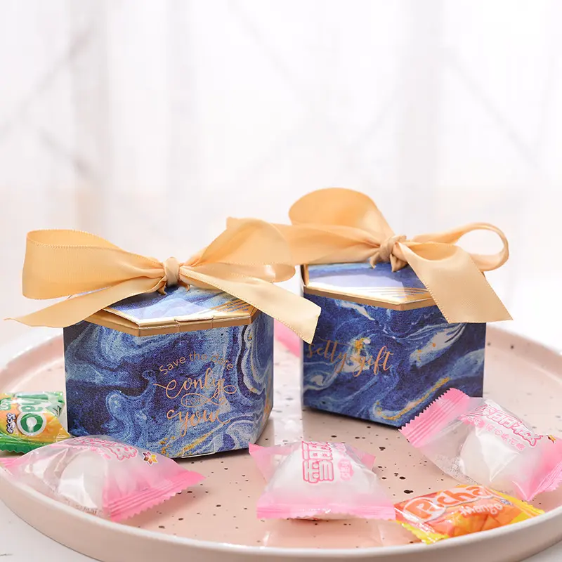 Kunden spezifische Souvenir-Geschenk box Taufe Favor Candy Bag Kuchen papier Candy Box für Gäste hochzeits ereignis & Party zubehör