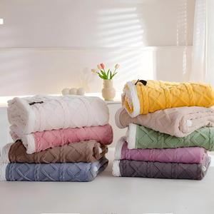 Vente chaude couverture corail flanelle canapé couverture couverture sieste bureau climatisation petites couvertures pour lits - Product Image 6