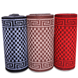 Tapis de sol personnalisés transfrontaliers en polyester PVC antidérapant, tapis d'entrée commercial extérieur absorbant et facile à nettoyer - Product Image 1