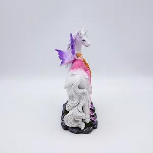 Décoration de jardin OEM fait à la main miniature 3d figure statue personnalisée en résine artisanat fée mystique et figurines de licorne blanche