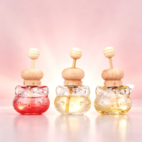 Diffuseur de parfum pour voiture en forme de chat d'anime, mini 10 ml, mignon, très populaire auprès des enfants, ornement pour grille d'aération de voiture