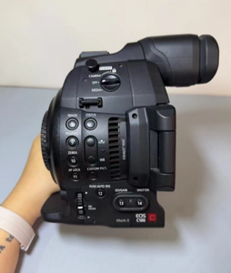 Cámara Digital Canon EOS C100 Mark 2 Usada al por Mayor, Sensor CMOS Super 35mm, 1080P Full HD - Product Image 2